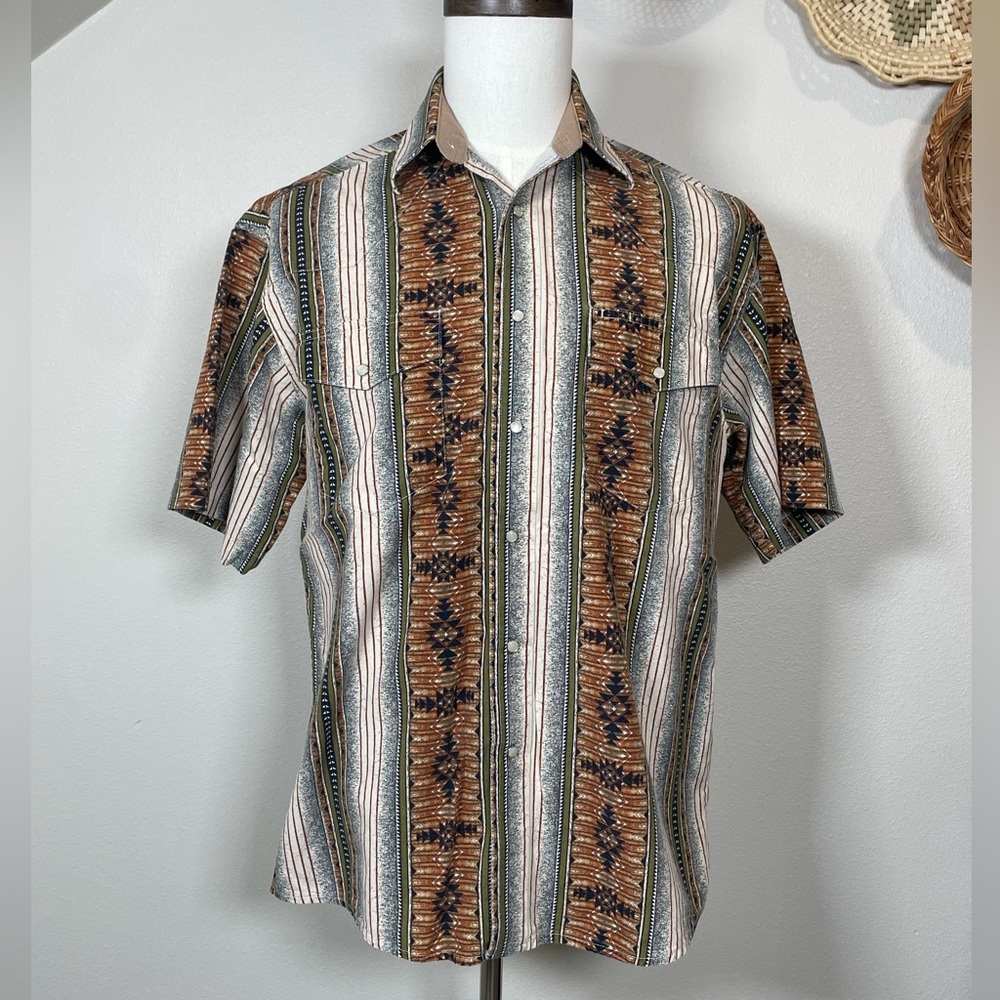 Wrangler Brown, Green & White Striped Short Sleeve Button-Down Shirt